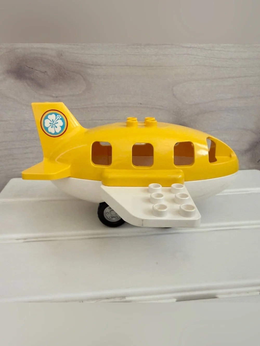 Duplo Yellow White Hawaii Wheels Vacation Airplane Propeller Plane Air Flight